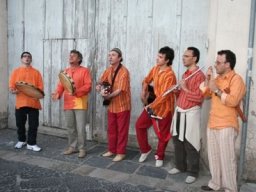 Cantica Popularia
